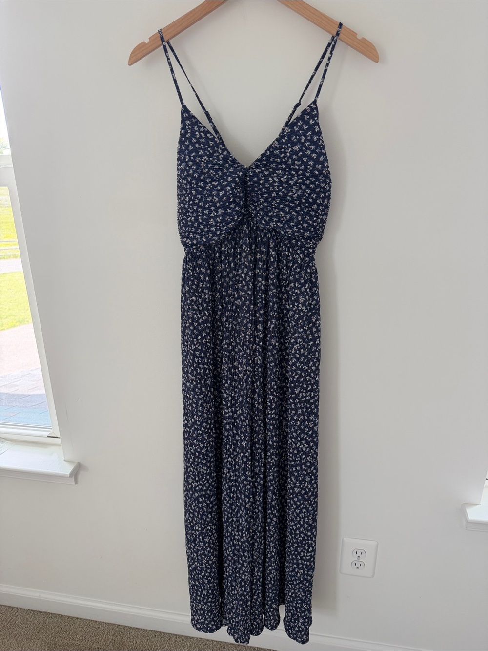 NWT! a new day Navy Floral Spaghetti-Strap Maxi Dress Size Large